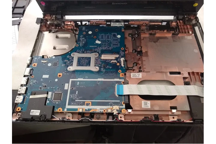 Reparación de pc, laptops, etc image 1