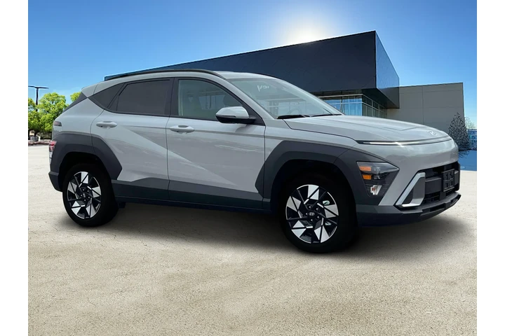 $21499 : Hyundai KONA 2024 SEL 4dr Cr image 10
