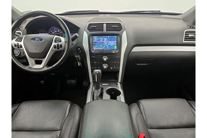 $15998 : Ford Explorer 2015 AWD XLT 4 image 9