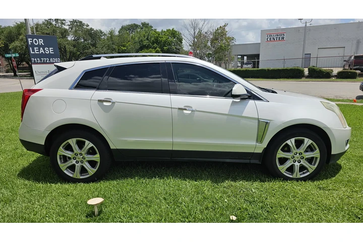 $5990 : OFERTA COMODO CADILLAC 2015 image 3