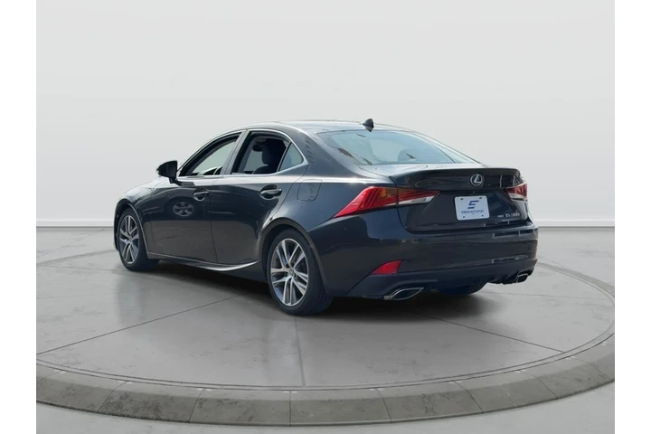 $25485 : Lexus IS 300 2018 AWD 4dr Se image 5