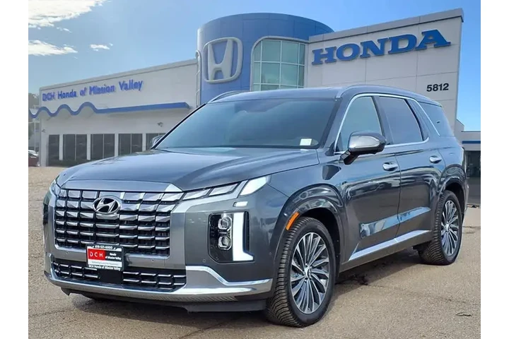 $34685 : Hyundai PALISADE 2023 Callig image 1