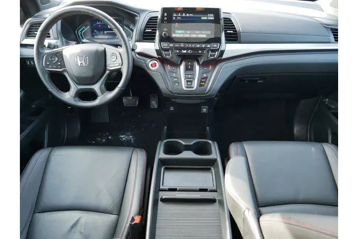 $38000 : Honda Odyssey 2024 Sport 4dr image 10