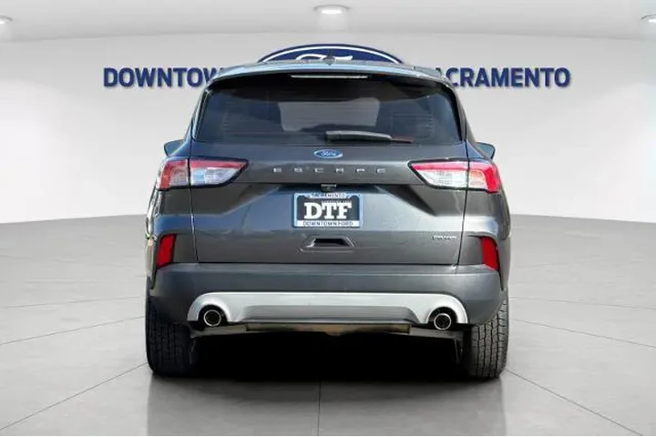 $15880 : Ford Escape 2020 AWD S 4dr S image 9