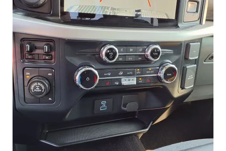 $39999 : Ford F-150 2022 4x4 XLT 4dr image 8