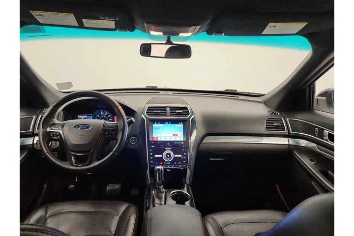 $16998 : Ford Explorer 2017 AWD Sport image 9