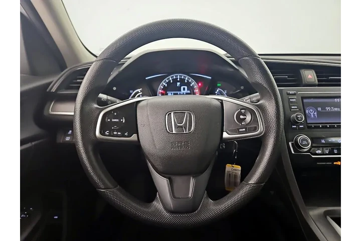 $15998 : Honda Civic 2016 LX 4dr Seda image 10