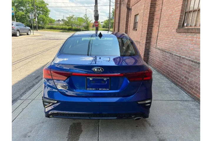 $15500 : 2021 Forte LXS image 7
