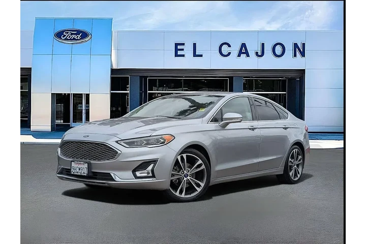 $17590 : Ford Fusion 2020 Titanium 4d image 4