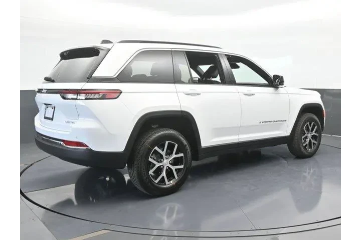 $34989 : Jeep Grand Cherokee 2025 4x2 image 6