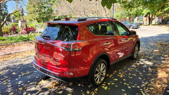 $20999 : 2017 RAV4 Limited image 7