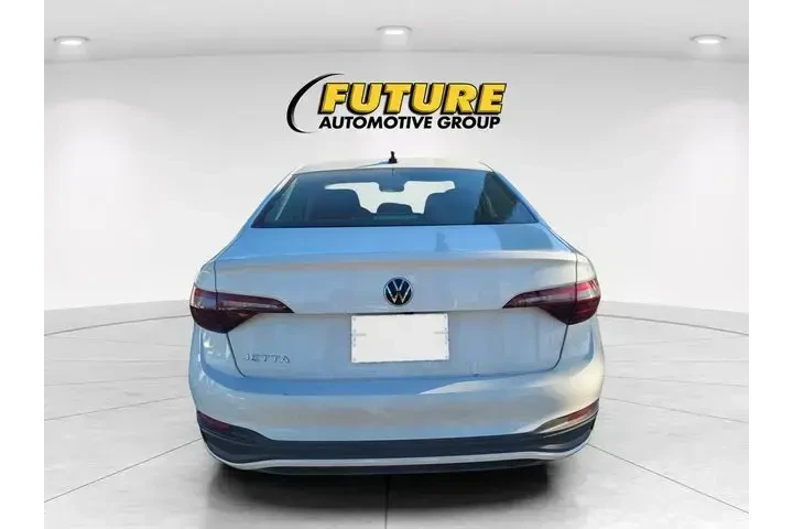 $19888 : Volkswagen Jetta 2024 S 4dr image 4