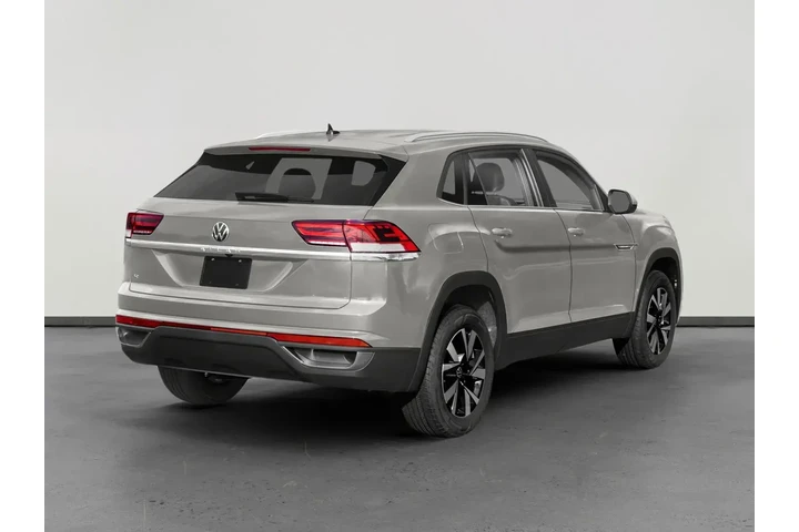 Volkswagen Atlas Cross Sport image 2