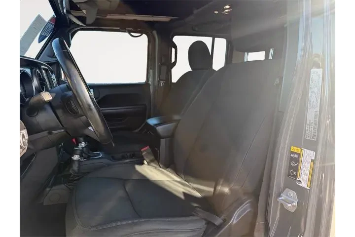 $28888 : Jeep Wrangler Unlimited 2021 image 9