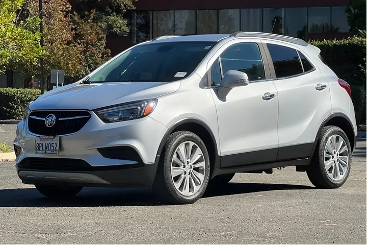 Buick Encore 2018 Preferred image 7