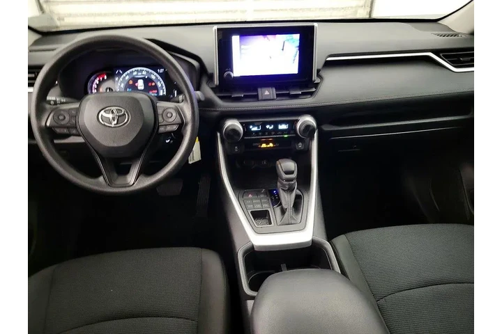 $26998 : Toyota RAV4 2024 AWD LE 4dr image 9