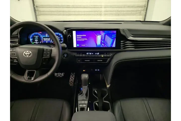 $38998 : Toyota Camry 2025 XSE 4dr Se image 9