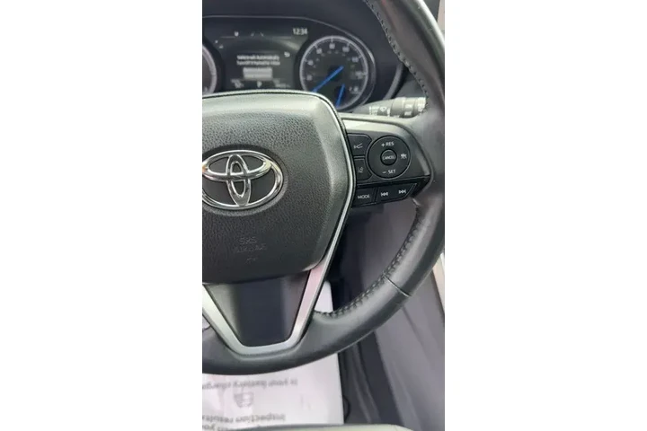 $34288 : Toyota Venza 2023 AWD LE 4dr image 10