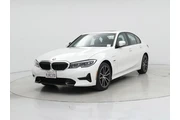$27998 : BMW 3 Series 2022 330e 4dr S thumbnail