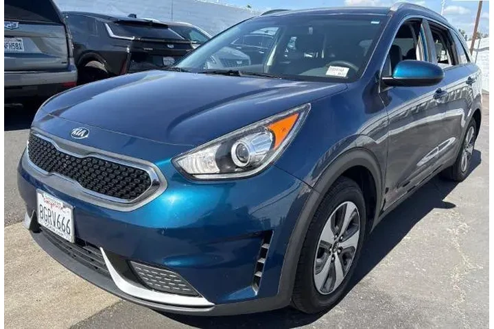 $11900 : Kia Niro 2017 FE 4dr Crossov image 1