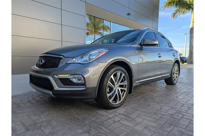 $14977 : INFINITI QX50 2017 4dr Cross image 8