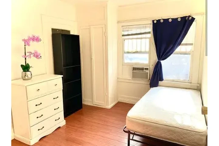 $1850 : Casa De renta🏠 Los Angeles CA image 1