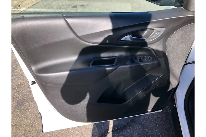 $13788 : 2020 Equinox LT AWD image 10