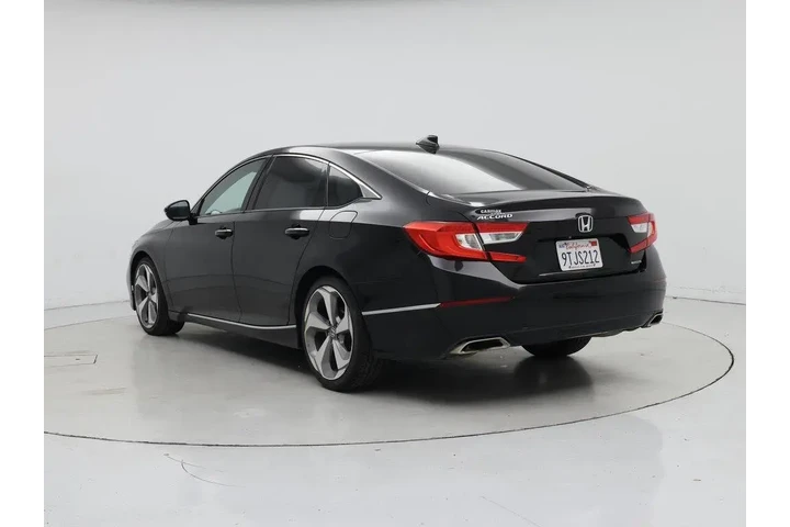 $20998 : Honda Accord 2018 Touring 4d image 2