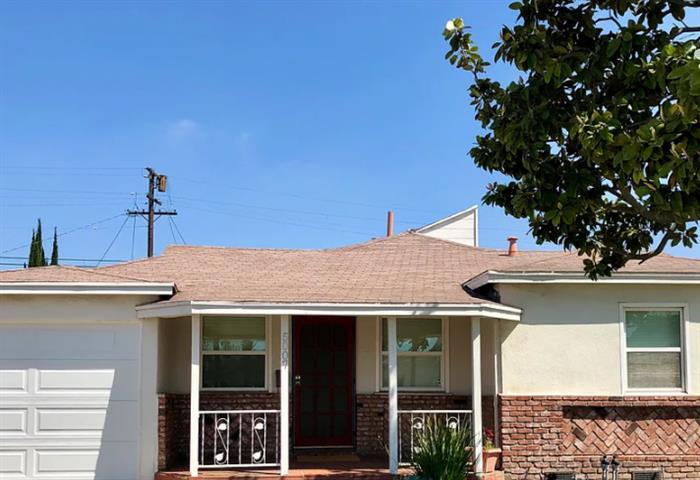 $2600 : Hermosa casa🏠en Hawthorn CA🏠 image 1