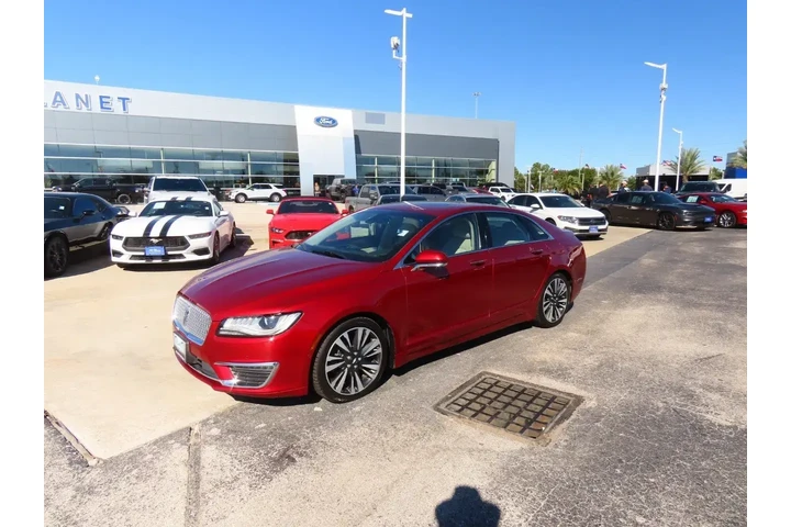 $20999 : Lincoln MKZ 2019 Reserve II image 2