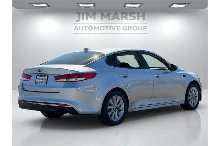 $9988 : Kia Optima 2017 LX 4dr Sedan image 6