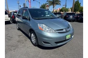 $5998 : 2008 Sienna LE 7-Passenger thumbnail