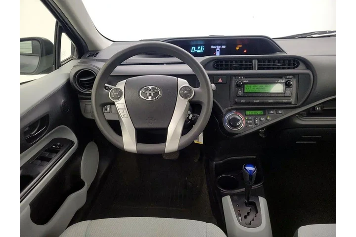 $13599 : Toyota Prius c 2014 One 4dr image 10
