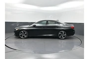 $22470 : Honda Accord 2021 Sport 4dr thumbnail
