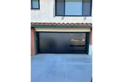 PUERTAS DE GARAGE!! en Los Angeles