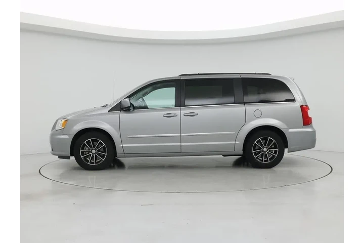 $18998 : Chrysler Town and Country 20 image 3