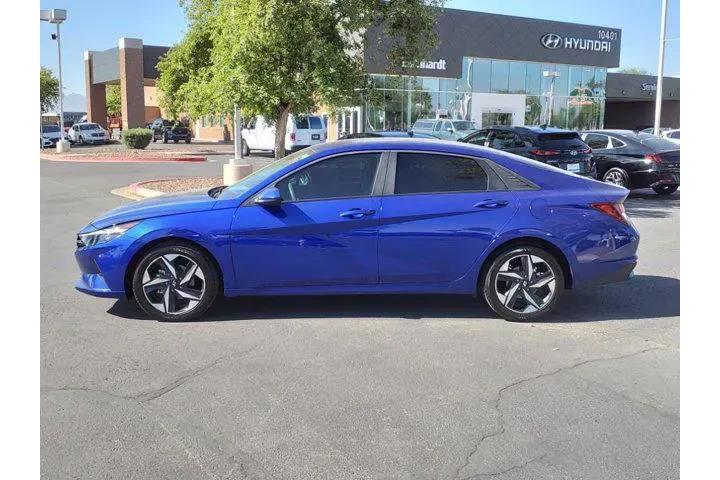 $17356 : Hyundai ELANTRA 2023 SEL 4dr image 2