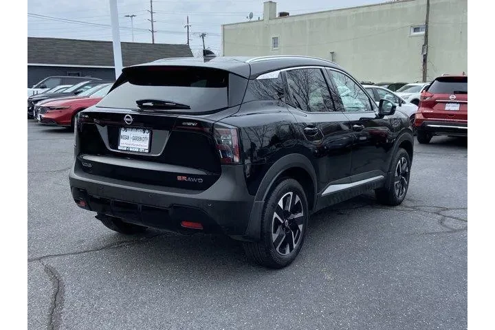 $21550 : Nissan Kicks 2025 AWD SR 4dr image 4