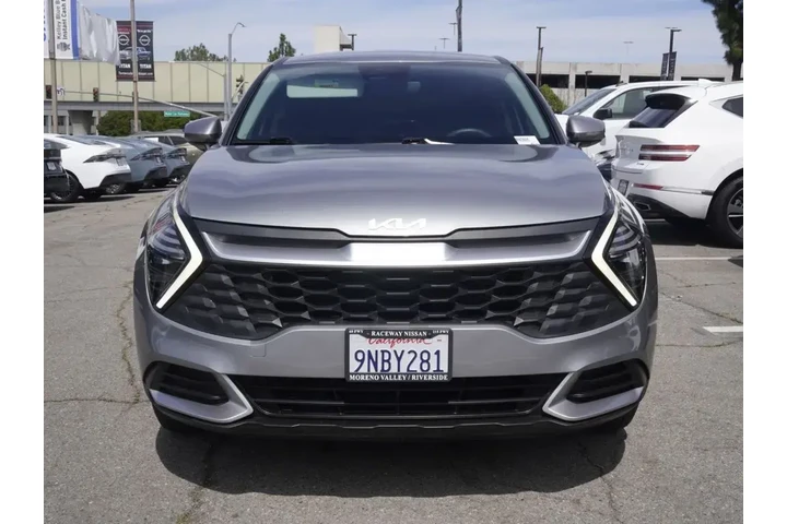 $20701 : Kia Sportage 2024 LX 4dr SUV image 6