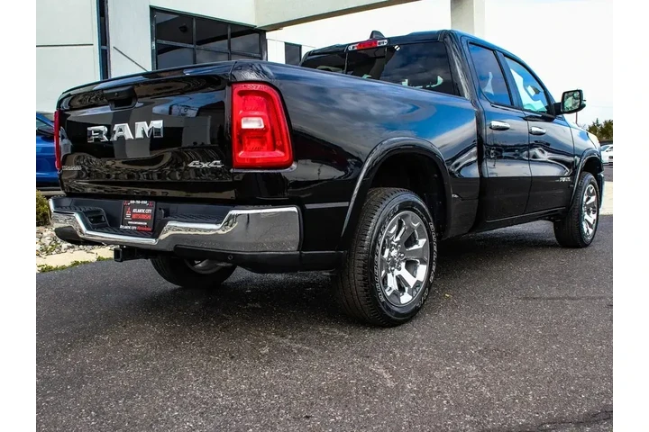 $36990 : Ram 1500 2025 4x4 Big Horn 4 image 6