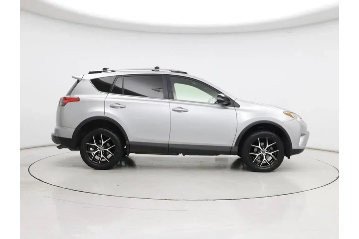 $19998 : Toyota RAV4 2018 SE 4dr SUV image 7
