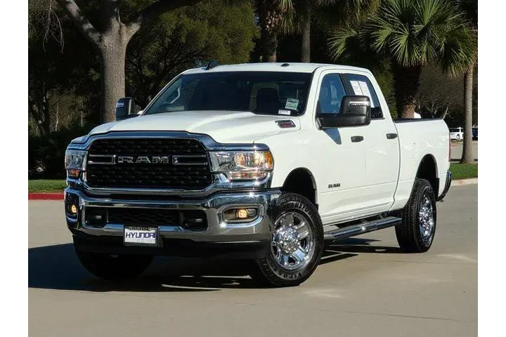 $38900 : Ram 2500 2024 4x4 Big Horn 4 image 2