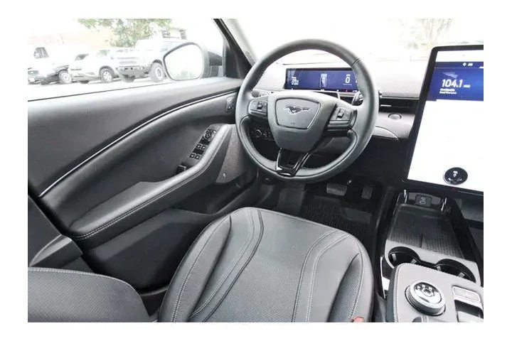 $36495 : Ford Mustang Mach-E 2024 AWD image 7