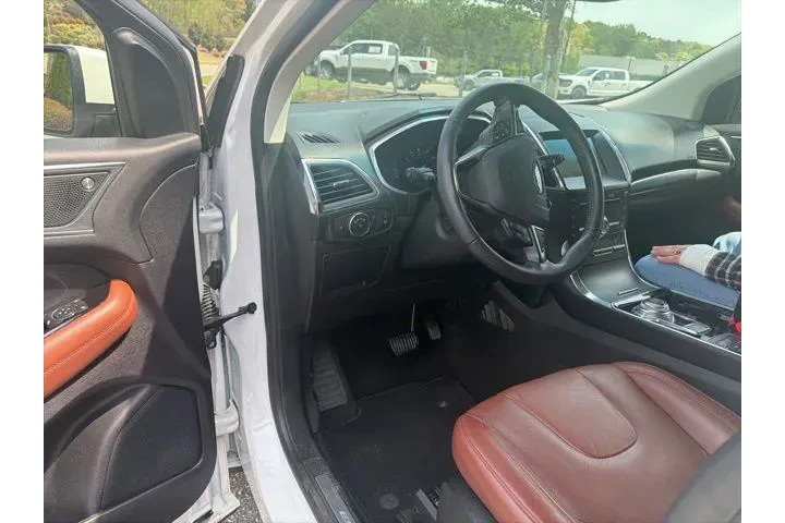 $16639 : Ford Edge 2019 Titanium 4dr image 7