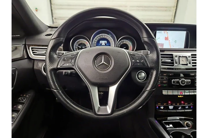 $18998 : Mercedes-Benz E-Class 2015 E image 10