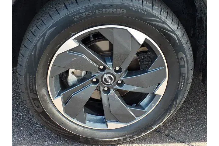 $22999 : Nissan Rogue 2024 AWD SV 4dr image 9