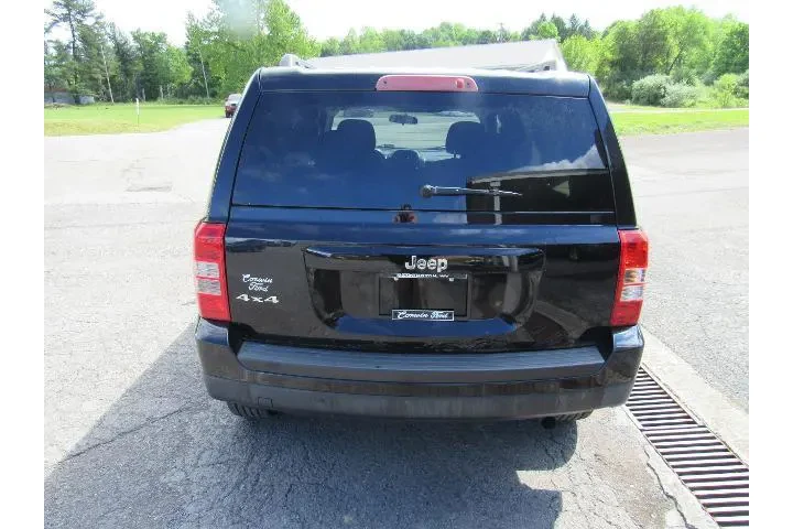 Jeep Patriot 2015 4x4 Sport image 7