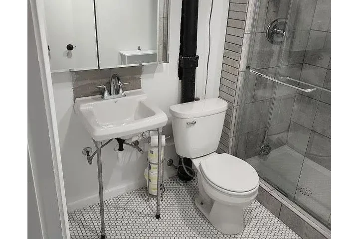 $1250 : HOUSE RENT AVAILABLE IN KANSAS image 6