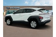 $25287 : Hyundai KONA 2025 AWD SE 4dr thumbnail