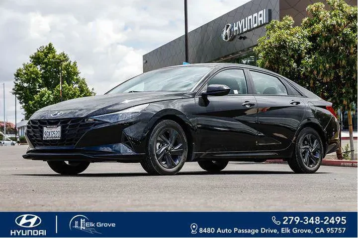 $18699 : Hyundai ELANTRA 2023 SEL 4dr image 9